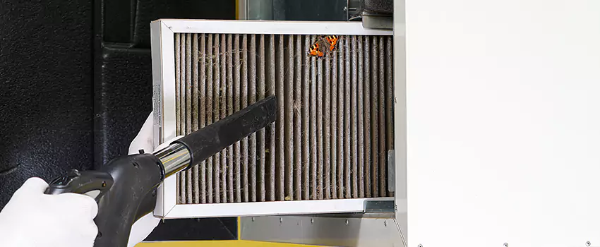 Clogged Air Duct Cleaning Process in Freeport, IL
